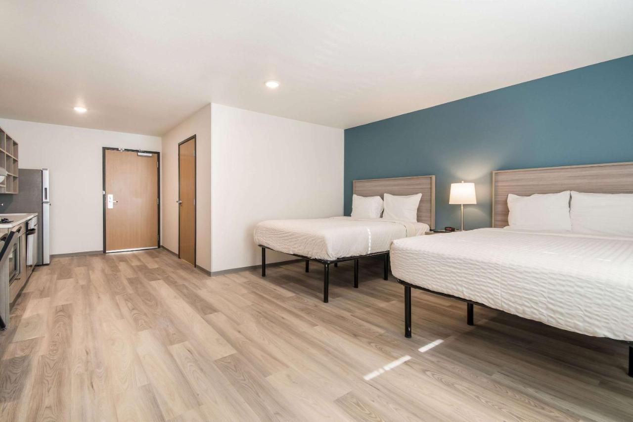 Woodspring Suites Portland Vancouver Bagian luar foto